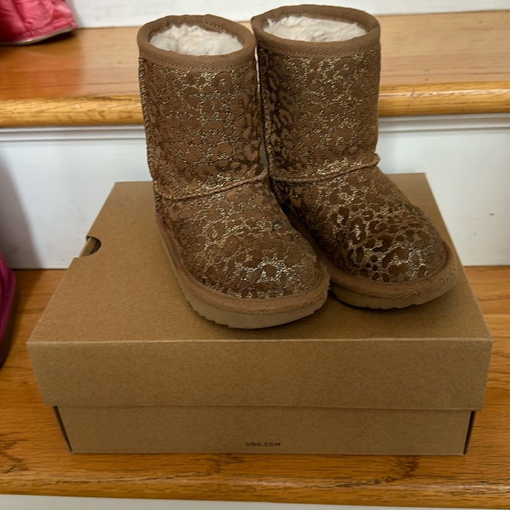 Kids / Girls UGG boots